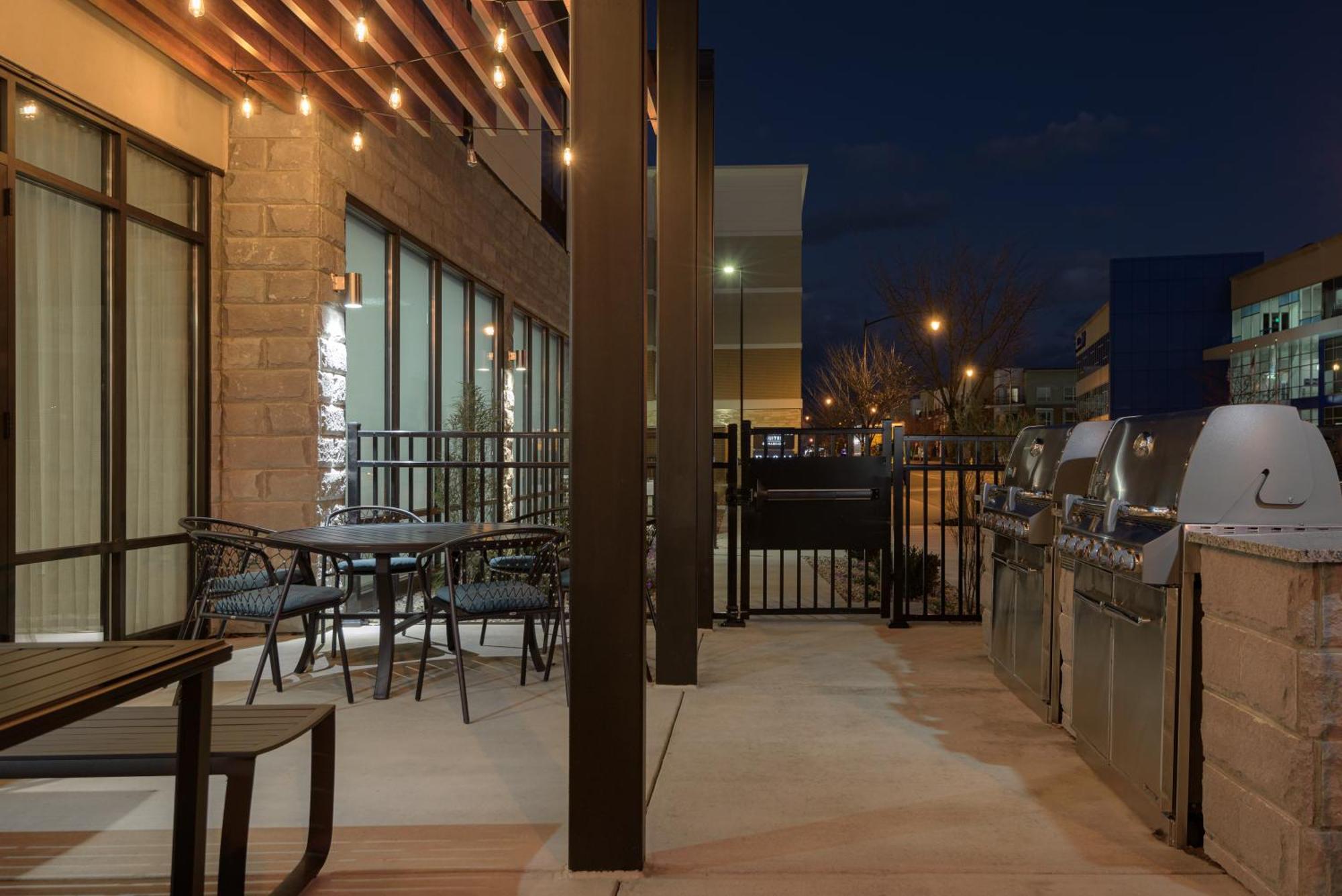Fairfield By Marriott Inn & Suites Cincinnati Oakley Buitenkant foto