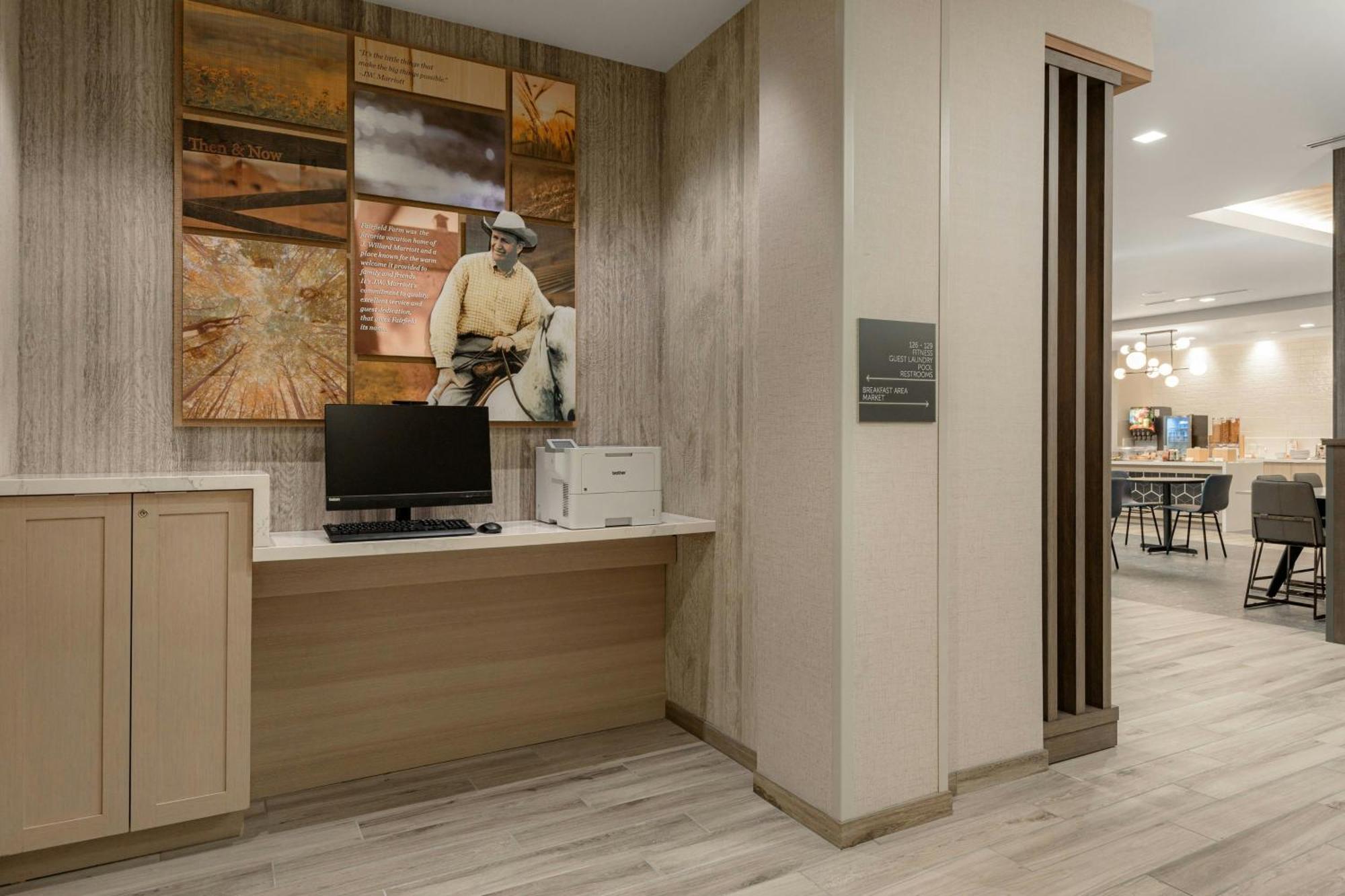 Fairfield By Marriott Inn & Suites Cincinnati Oakley Buitenkant foto